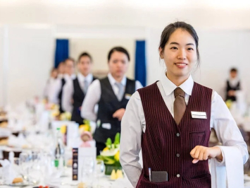 Dịch vụ cung ứng lao động nhà hàng chuyên nghiệp, uy tín