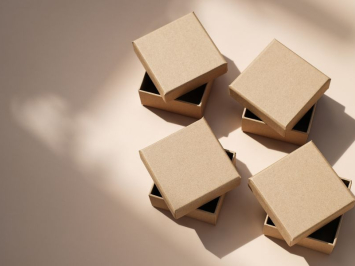 Packaging là gì? Phân biệt packaging và Packing