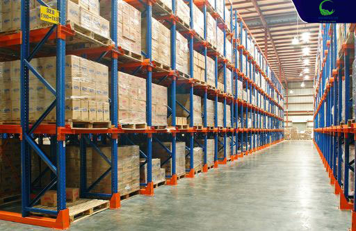 he-thong-gia-ke-trong-nha-kho