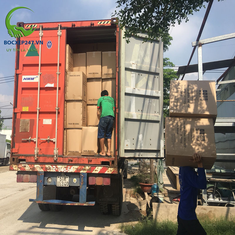 Dịch Vụ Bốc Xếp Container TPHCM 2025 | Giá Rẻ 2.5 Triệu | 0901 302 454