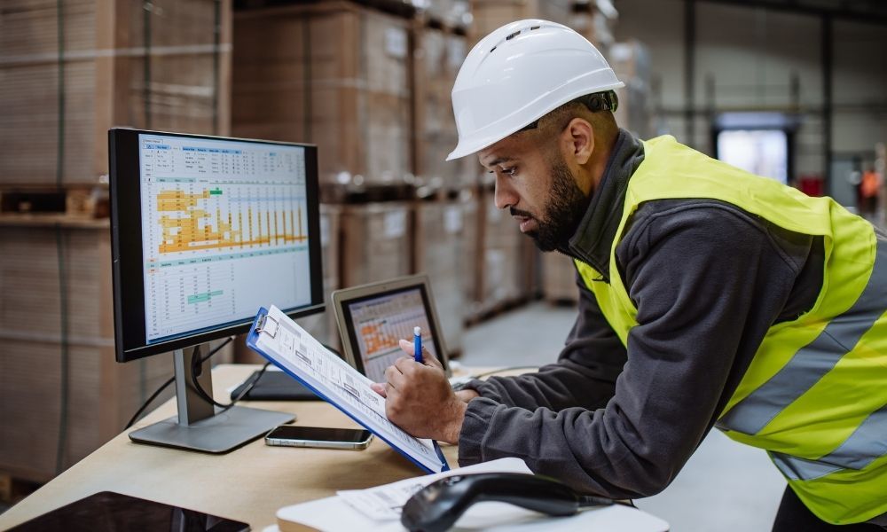 Ghi sổ và hoàn tất quá trình xuất kho bán hàng