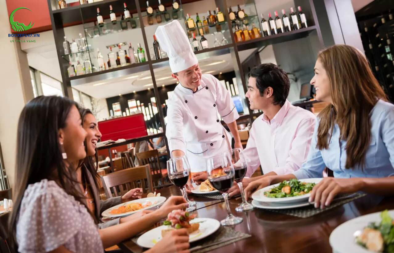 Nhà hàng cần số lượng nhân viên đông đảo tại nhiều vị trí