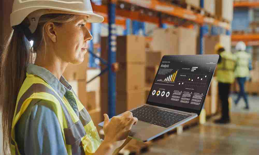 Nhân viên thiếu kiến thức chuyên môn