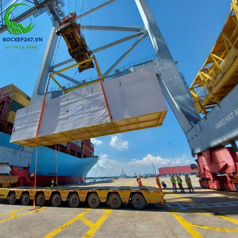 Unloading Fee là Phí Gì? Tìm Hiểu Chi Tiết Về Các Loại Phí Trong Xuất Nhập Khẩu